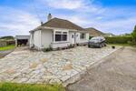 Mount Ambrose, Redruth - Spacious detached double fronted bungalow