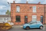 Wall Street, Wigan WN6