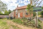 Charming Detached Chain Free Cottage in Edgefield