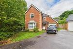 Hitherhooks Hill, Binfield, Bracknell, Berkshire, RG42