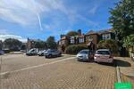 Claybrook Close, London, N2