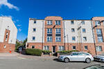 42c Holland Street Aberdeen, AB25 3UL