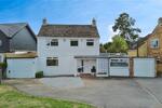 Clarefield Drive, Berkshire SL6