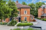 College Close, Thame, OX9