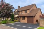 Shipton Close, Westbrook WA5