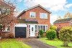 Dove Close, Buckingham, Buckinghamshire, MK18