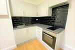 Burnside Road, Flat 2 Dagenham RM8 1XD