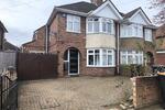 TO LET 4 BEDROOM SEMI-DETACHED HOUISE